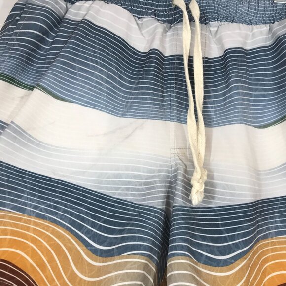 LEISURE LAB - MEN'S 1- BLUE & WHITE LINED SWIM TRUNKS - Picture 4 of 8